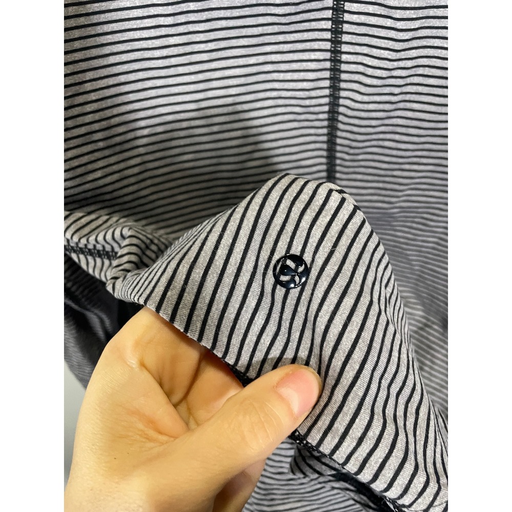 Lululemon Henley Top Women 12 Grey Striped Long Sleeve V-Neck Yoga Athleisure - Picture 4 of 6